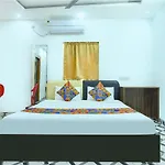 Fabhotel Amar Raj Regency